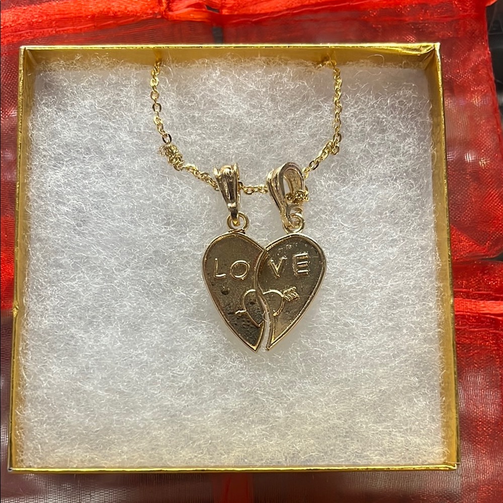 Gold Heart Pendant Necklace